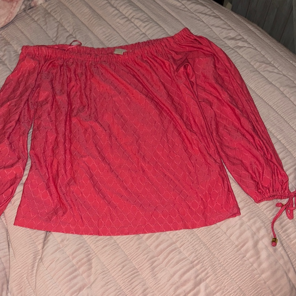 Women's Off-Shoulder Pink Top